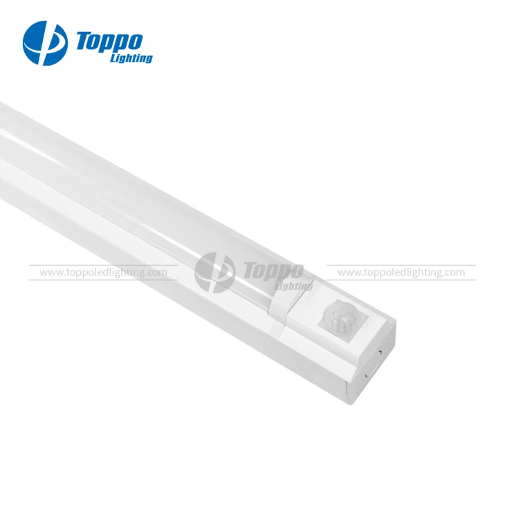 Snímač PIR alebo 1-10v stmievateľná alebo štandardná on / off LED Slim Batten